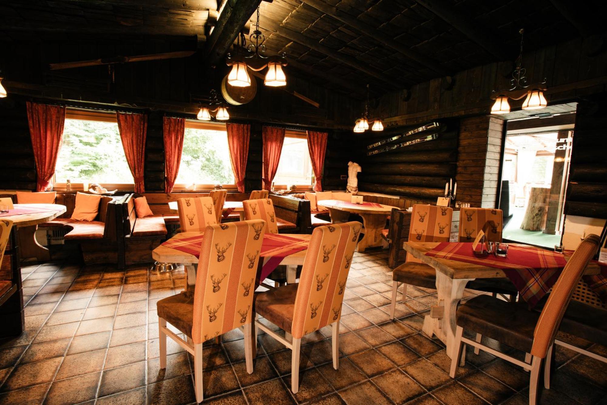 Hotel Kuenstleralm Kaprun Luaran gambar