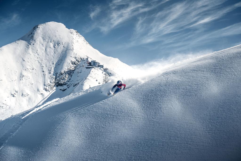 Hotel Kuenstleralm Kaprun Luaran gambar