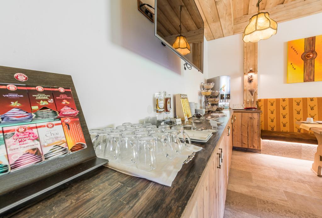 Hotel Kuenstleralm Kaprun Luaran gambar