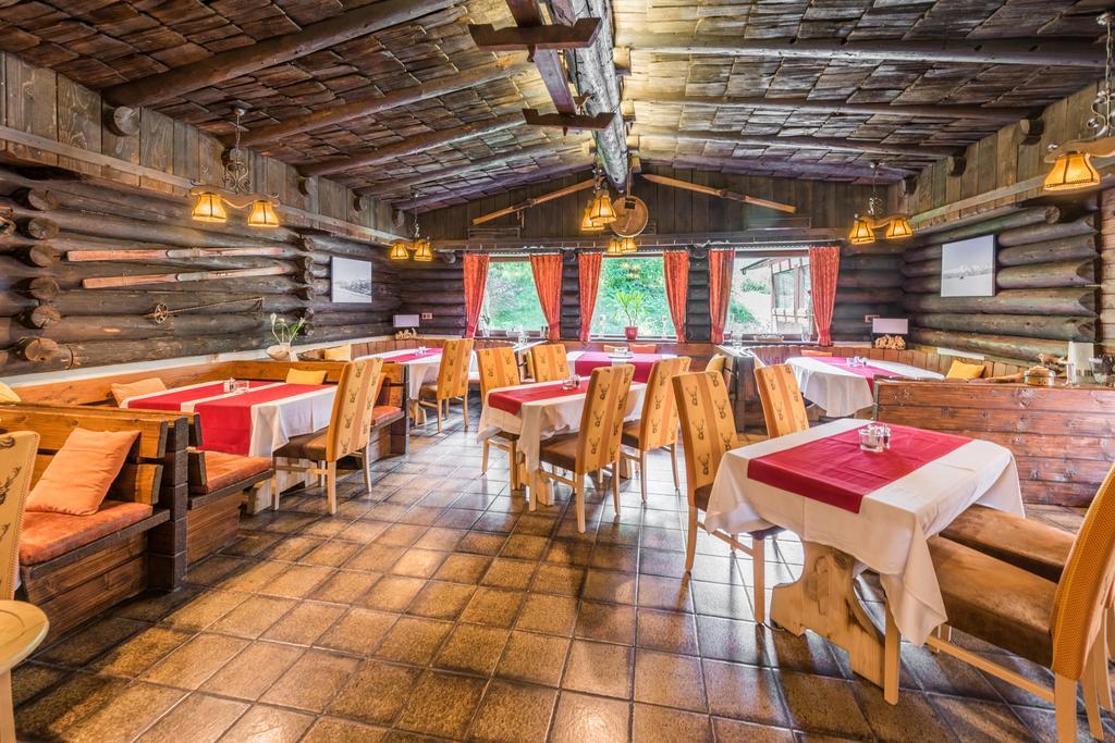 Hotel Kuenstleralm Kaprun Luaran gambar