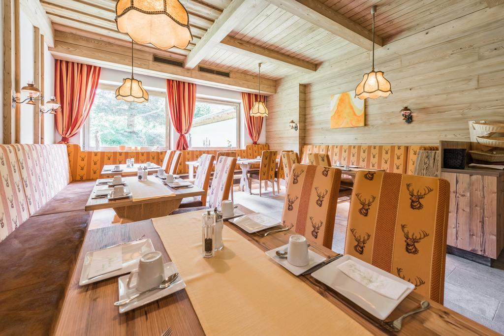 Hotel Kuenstleralm Kaprun Luaran gambar