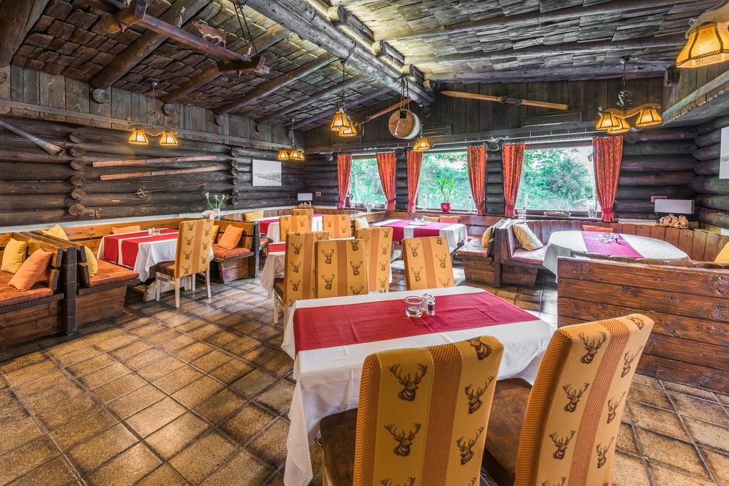 Hotel Kuenstleralm Kaprun Luaran gambar