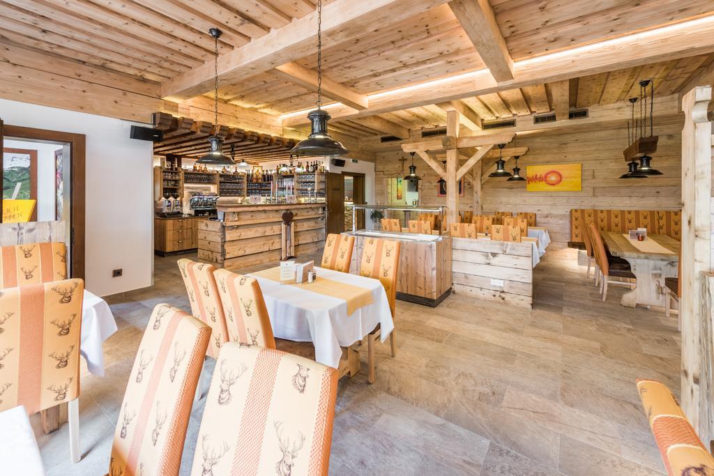 Hotel Kuenstleralm Kaprun Luaran gambar